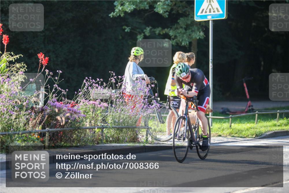 08.09.2024 - Stadtparktriathlon Zöllner http://msf.ph/oto/7008366 08.09.2024 08:52:35 Radfahren 28, 41, 57, 74, 85 meine-sportfotos.de