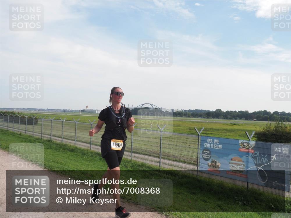 08.09.2024 - Airport Race Miley Keyser http://msf.ph/oto/7008368 08.09.2024 12:29:40 Laufen OLYMPUS, DIGITAL, CAMERA meine-sportfotos.de