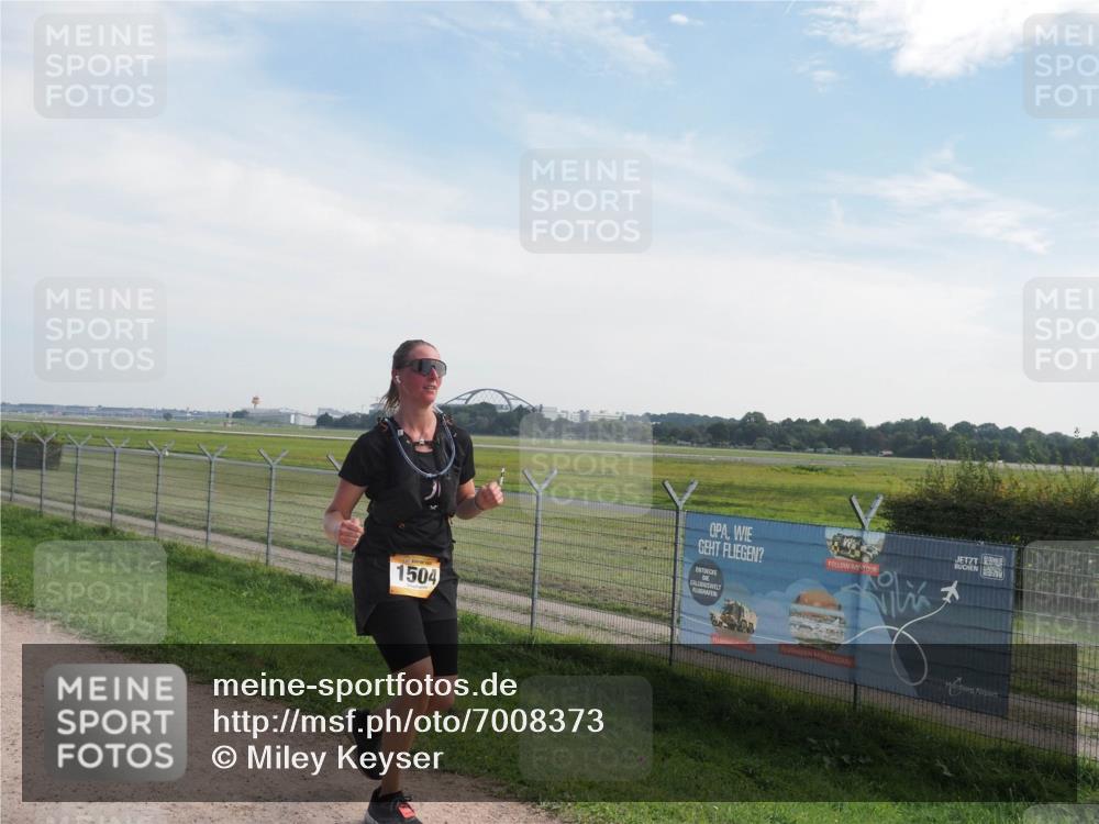 08.09.2024 - Airport Race Miley Keyser http://msf.ph/oto/7008373 08.09.2024 12:29:41 Laufen OLYMPUS, DIGITAL, CAMERA meine-sportfotos.de