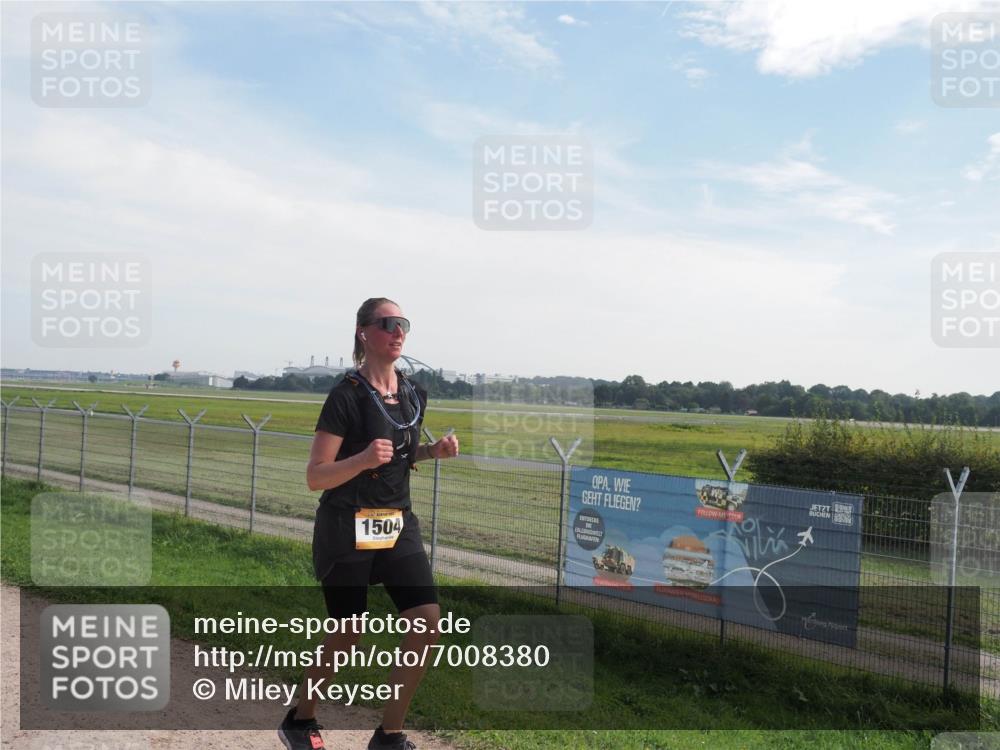 08.09.2024 - Airport Race Miley Keyser http://msf.ph/oto/7008380 08.09.2024 12:29:41 Laufen OLYMPUS, DIGITAL, CAMERA meine-sportfotos.de