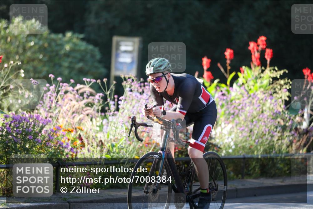 08.09.2024 - Stadtparktriathlon Zöllner http://msf.ph/oto/7008384 08.09.2024 08:52:36 Radfahren 28, 41, 57, 74, 85 meine-sportfotos.de