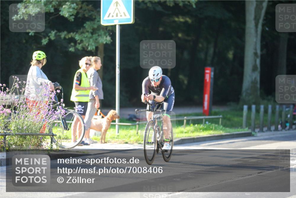 08.09.2024 - Stadtparktriathlon Zöllner http://msf.ph/oto/7008406 08.09.2024 08:52:40 Radfahren 41, 57, 74 meine-sportfotos.de