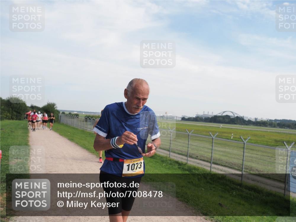 08.09.2024 - Airport Race Miley Keyser http://msf.ph/oto/7008478 08.09.2024 12:29:50 Laufen OLYMPUS, DIGITAL, CAMERA meine-sportfotos.de