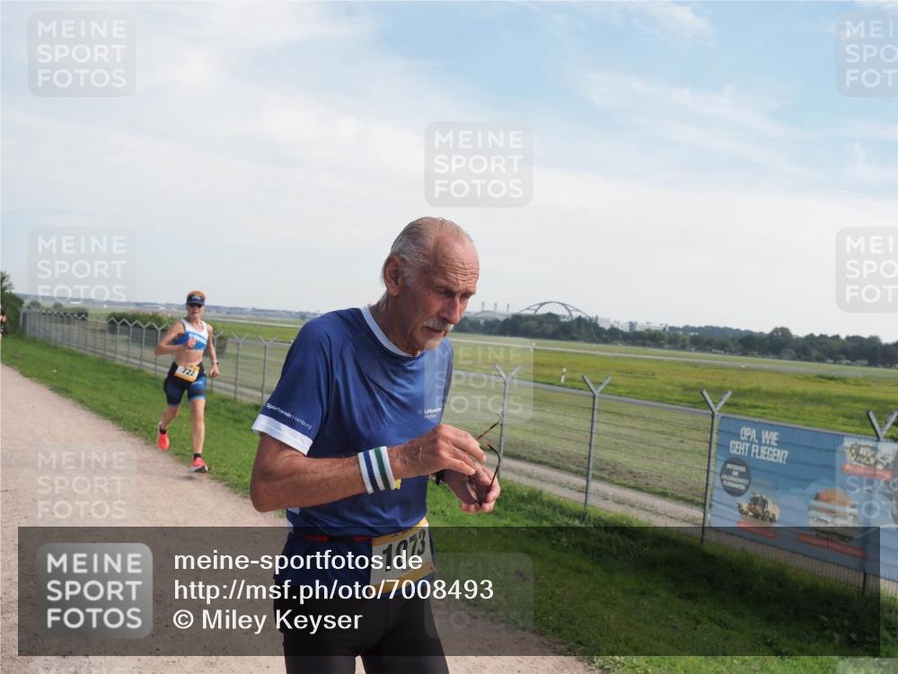 08.09.2024 - Airport Race Miley Keyser http://msf.ph/oto/7008493 08.09.2024 12:29:51 Laufen OLYMPUS, DIGITAL, CAMERA meine-sportfotos.de