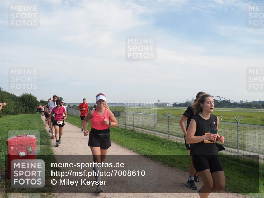 08.09.2024 - Airport Race Miley Keyser http://msf.ph/oto/7008610 08.09.2024 12:30:01 Laufen OLYMPUS, DIGITAL, CAMERA meine-sportfotos.de