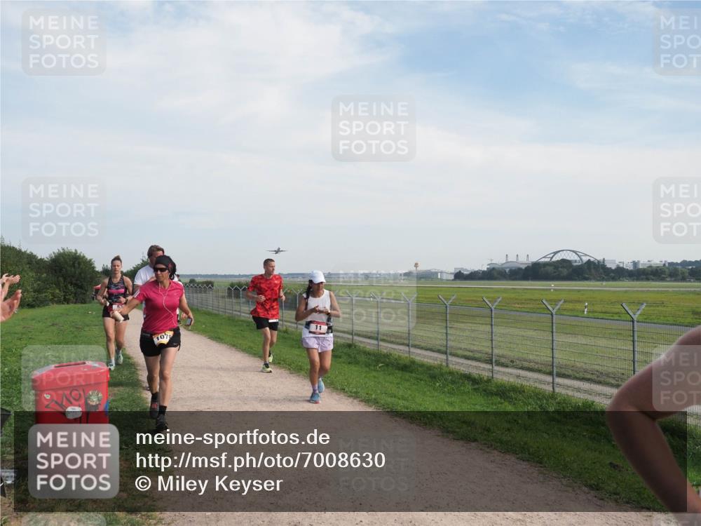 08.09.2024 - Airport Race Miley Keyser http://msf.ph/oto/7008630 08.09.2024 12:30:02 Laufen OLYMPUS, DIGITAL, CAMERA meine-sportfotos.de