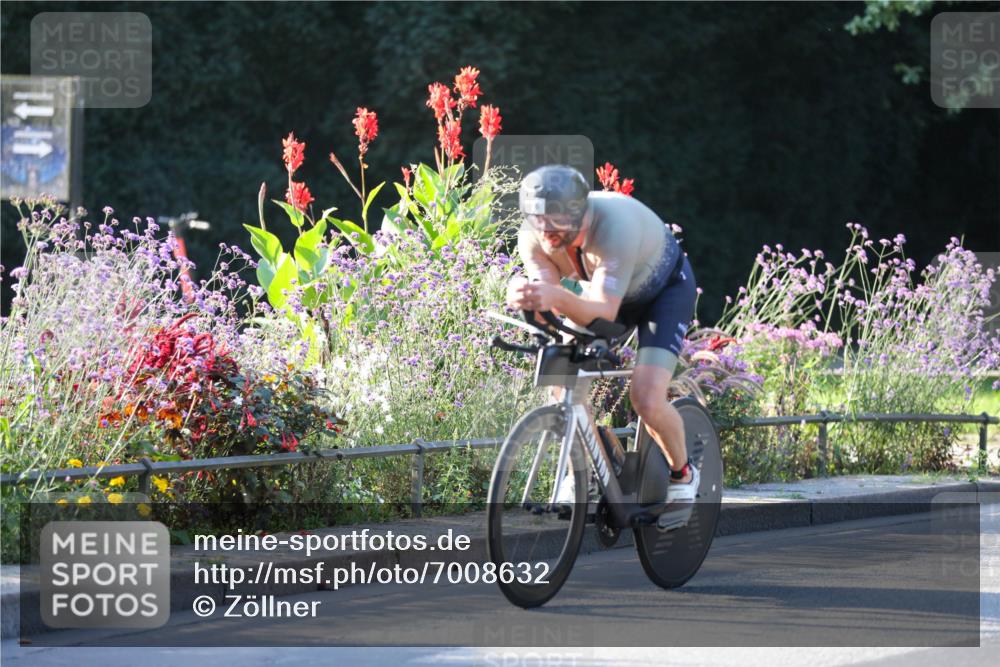 08.09.2024 - Stadtparktriathlon Zöllner http://msf.ph/oto/7008632 08.09.2024 08:53:13 Radfahren 8, 24, 30, 46, 58, 67, 82 meine-sportfotos.de