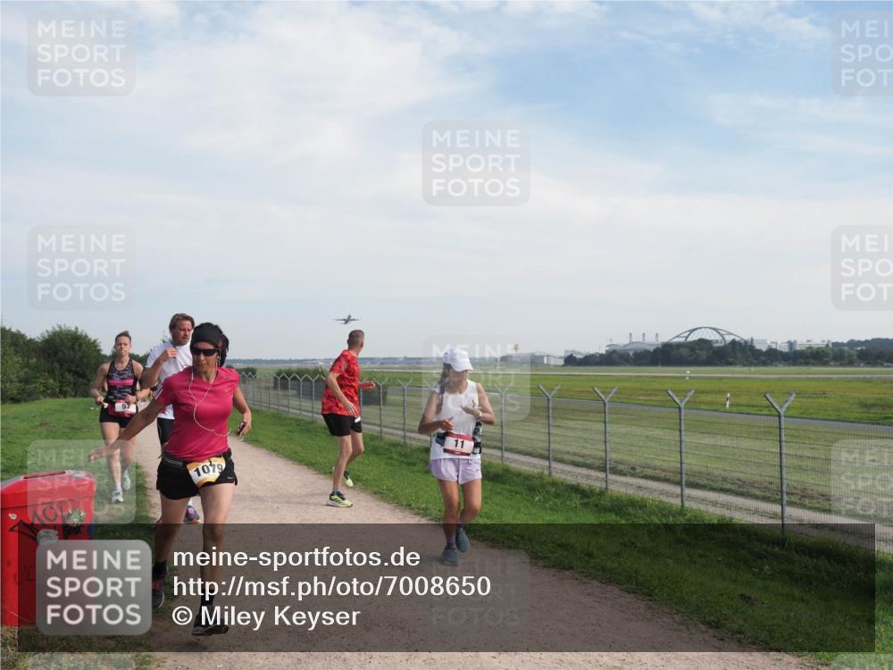 08.09.2024 - Airport Race Miley Keyser http://msf.ph/oto/7008650 08.09.2024 12:30:03 Laufen OLYMPUS, DIGITAL, CAMERA meine-sportfotos.de
