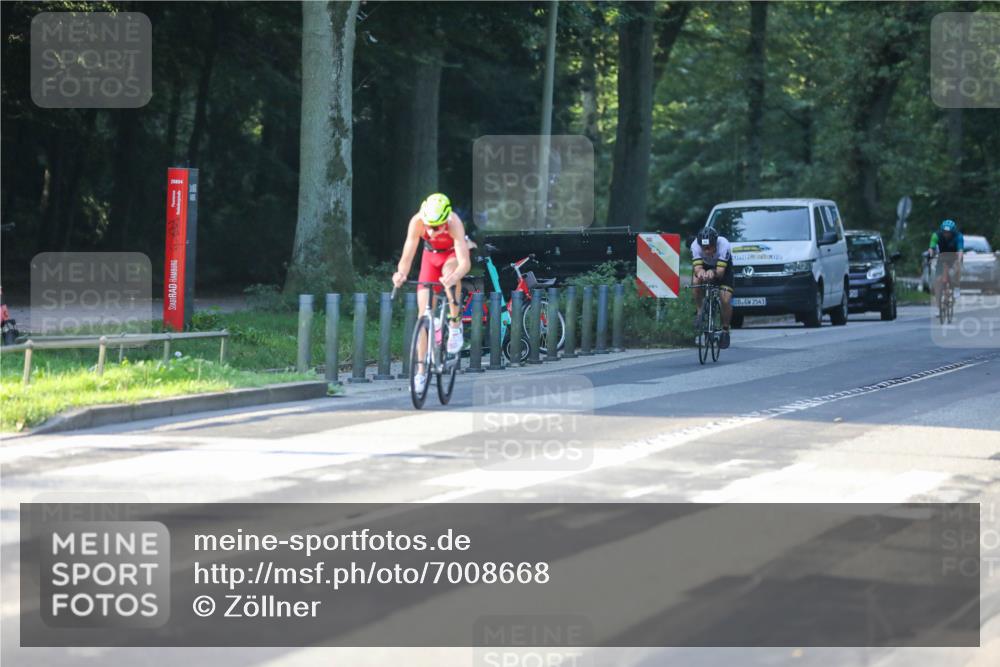 08.09.2024 - Stadtparktriathlon Zöllner http://msf.ph/oto/7008668 08.09.2024 08:53:17 Radfahren 8, 24, 58, 60, 67 meine-sportfotos.de