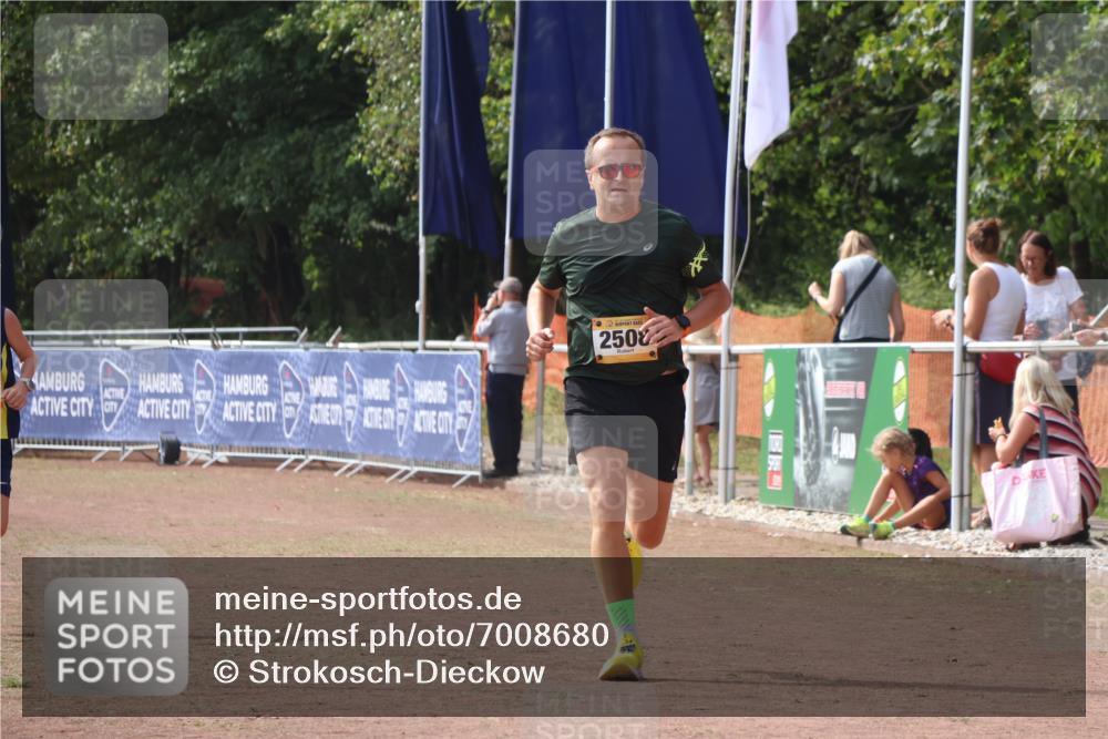 08.09.2024 - Airport Race Strokosch-Dieckow http://msf.ph/oto/7008680 08.09.2024 12:02:16 Ziel 2508, 2650 meine-sportfotos.de