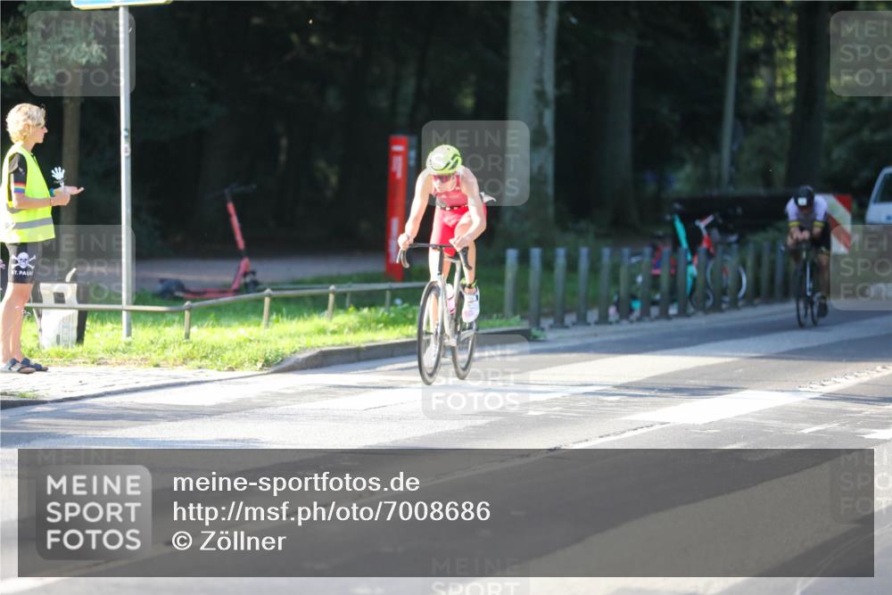 08.09.2024 - Stadtparktriathlon Zöllner http://msf.ph/oto/7008686 08.09.2024 08:53:17 Radfahren 8, 24, 58, 60, 67 meine-sportfotos.de