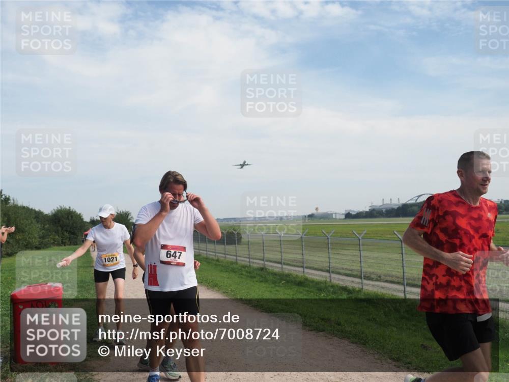 08.09.2024 - Airport Race Miley Keyser http://msf.ph/oto/7008724 08.09.2024 12:30:06 Laufen OLYMPUS, DIGITAL, CAMERA meine-sportfotos.de