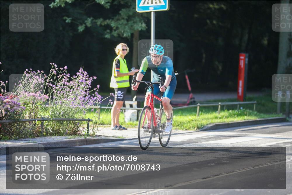 08.09.2024 - Stadtparktriathlon Zöllner http://msf.ph/oto/7008743 08.09.2024 08:53:23 Radfahren 58, 60, 67 meine-sportfotos.de