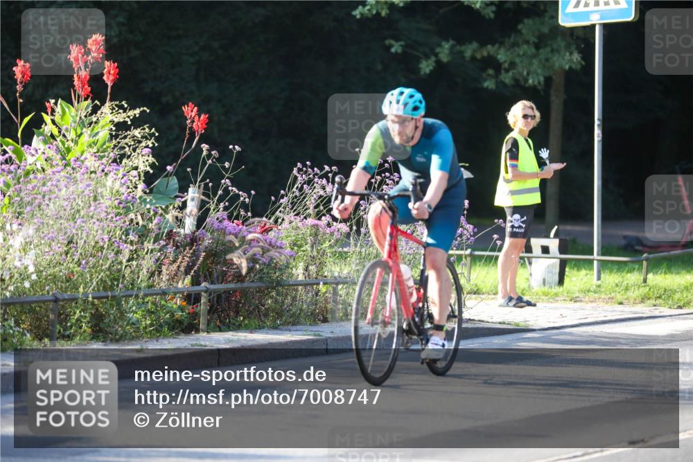 08.09.2024 - Stadtparktriathlon Zöllner http://msf.ph/oto/7008747 08.09.2024 08:53:23 Radfahren 58, 60, 67 meine-sportfotos.de