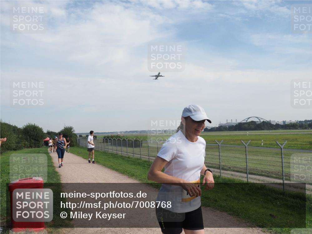 08.09.2024 - Airport Race Miley Keyser http://msf.ph/oto/7008768 08.09.2024 12:30:08 Laufen OLYMPUS, DIGITAL, CAMERA meine-sportfotos.de
