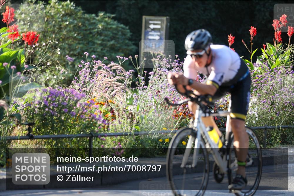 08.09.2024 - Stadtparktriathlon Zöllner http://msf.ph/oto/7008797 08.09.2024 08:53:26 Radfahren 10, 60, 67 meine-sportfotos.de