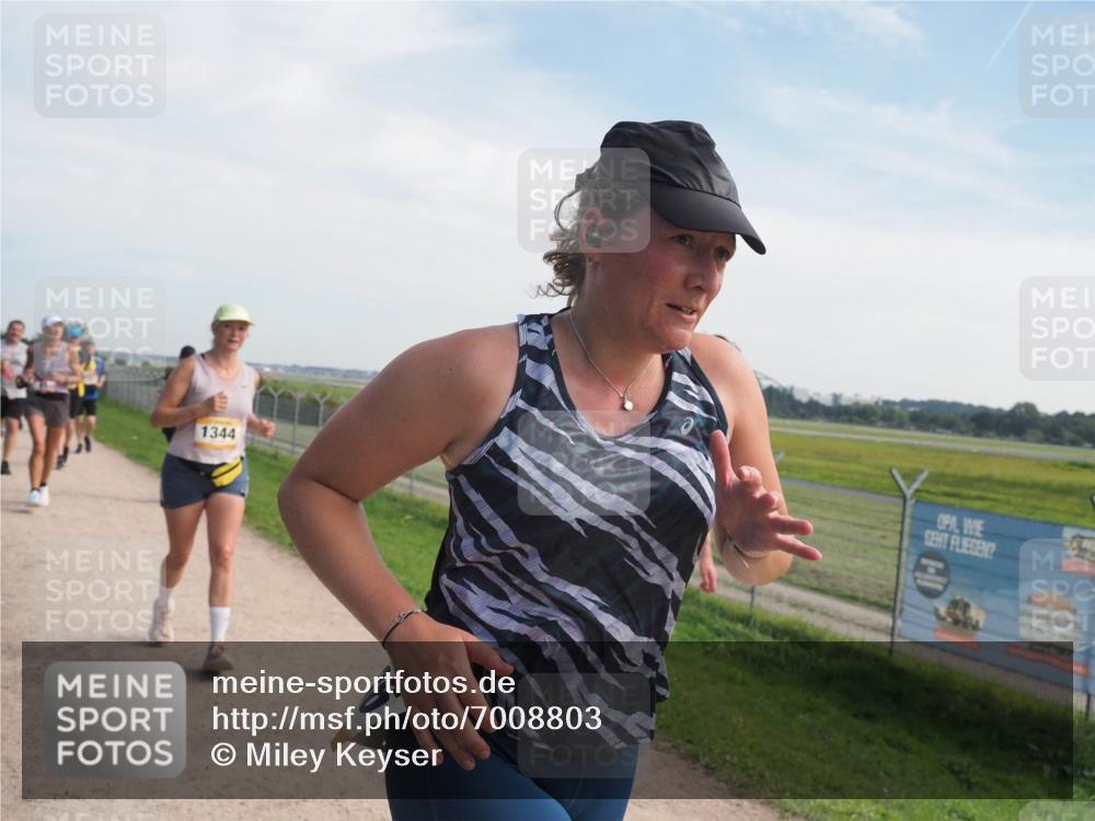 08.09.2024 - Airport Race Miley Keyser http://msf.ph/oto/7008803 08.09.2024 12:30:16 Laufen OLYMPUS, DIGITAL, CAMERA meine-sportfotos.de