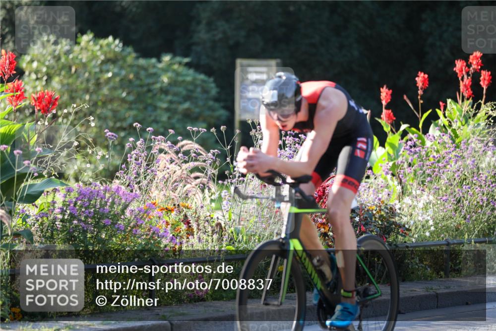 08.09.2024 - Stadtparktriathlon Zöllner http://msf.ph/oto/7008837 08.09.2024 08:53:38 Radfahren 10, 53, 61, 88 meine-sportfotos.de