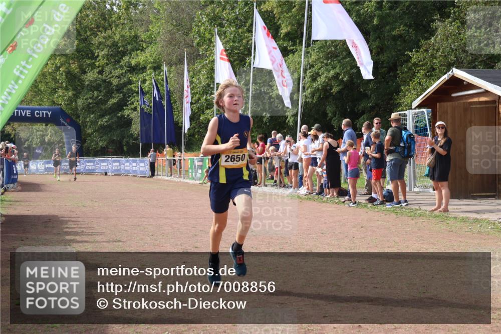 08.09.2024 - Airport Race Strokosch-Dieckow http://msf.ph/oto/7008856 08.09.2024 12:02:21 Ziel 2508, 2650, 2669 meine-sportfotos.de