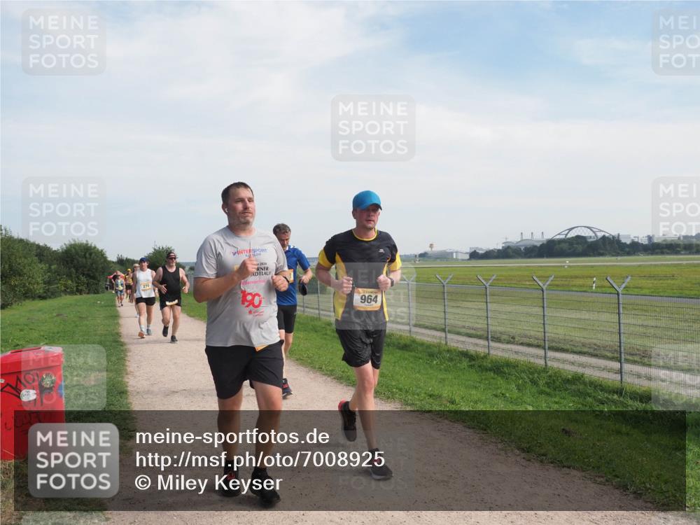 08.09.2024 - Airport Race Miley Keyser http://msf.ph/oto/7008925 08.09.2024 12:30:21 Laufen OLYMPUS, DIGITAL, CAMERA meine-sportfotos.de