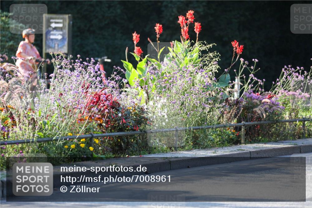 08.09.2024 - Stadtparktriathlon Zöllner http://msf.ph/oto/7008961 08.09.2024 08:53:59 Radfahren 6, 7, 13, 14, 16, 64 meine-sportfotos.de