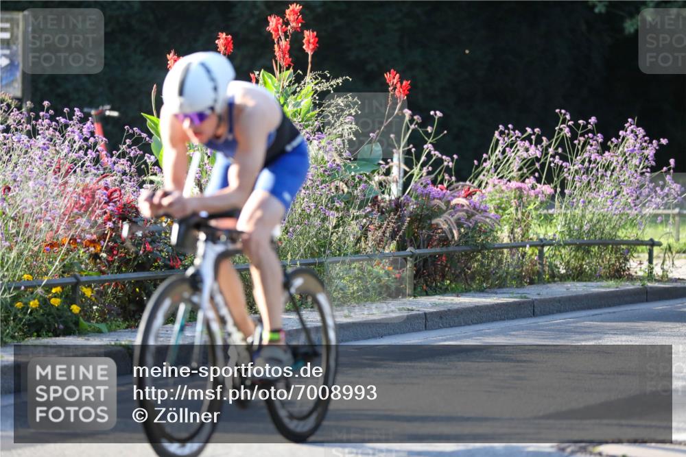 08.09.2024 - Stadtparktriathlon Zöllner http://msf.ph/oto/7008993 08.09.2024 08:53:59 Radfahren 6, 7, 13, 14, 16, 64 meine-sportfotos.de