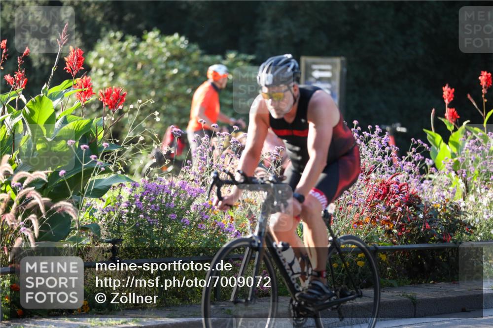 08.09.2024 - Stadtparktriathlon Zöllner http://msf.ph/oto/7009072 08.09.2024 08:54:06 Radfahren 16, 64, 69 meine-sportfotos.de