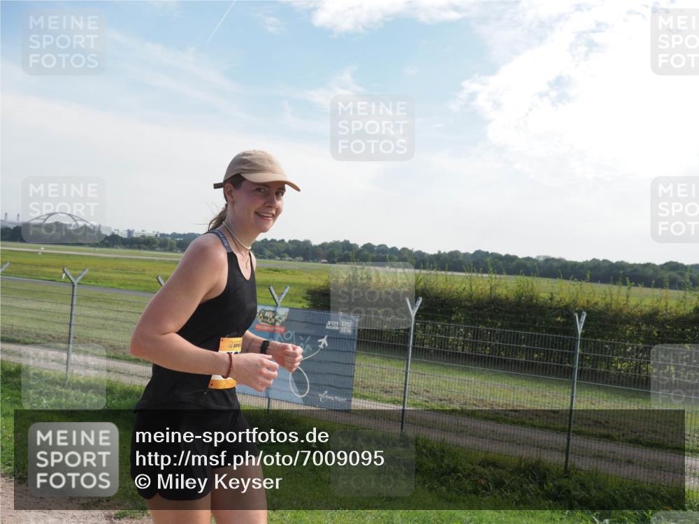 08.09.2024 - Airport Race Miley Keyser http://msf.ph/oto/7009095 08.09.2024 12:30:29 Laufen OLYMPUS, DIGITAL, CAMERA meine-sportfotos.de