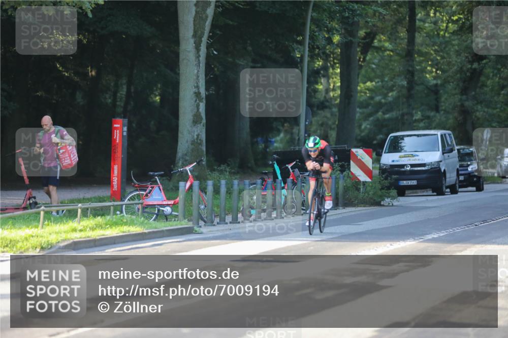 08.09.2024 - Stadtparktriathlon Zöllner http://msf.ph/oto/7009194 08.09.2024 08:54:57 Radfahren 11 meine-sportfotos.de