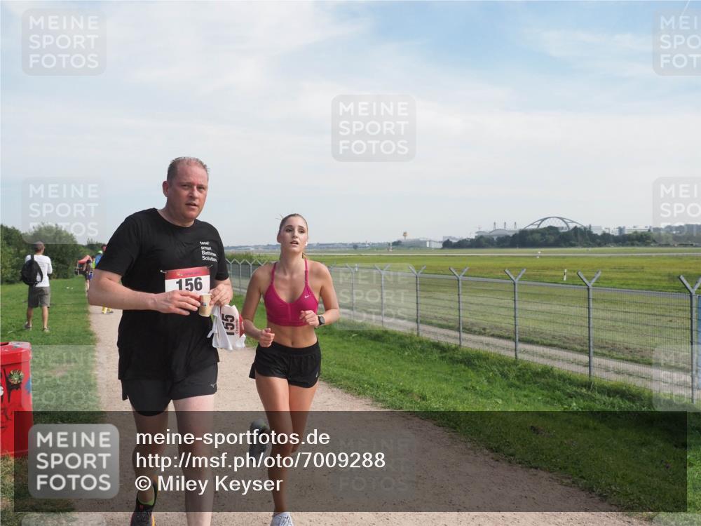 08.09.2024 - Airport Race Miley Keyser http://msf.ph/oto/7009288 08.09.2024 12:30:43 Laufen OLYMPUS, DIGITAL, CAMERA meine-sportfotos.de