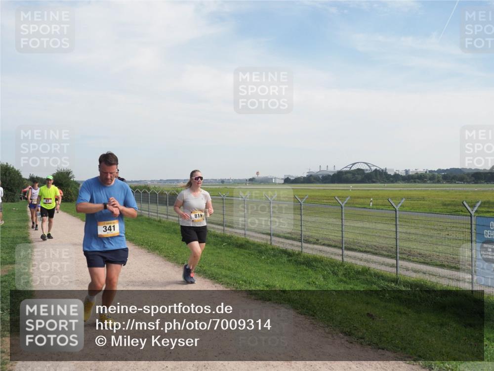 08.09.2024 - Airport Race Miley Keyser http://msf.ph/oto/7009314 08.09.2024 12:30:48 Laufen OLYMPUS, DIGITAL, CAMERA meine-sportfotos.de