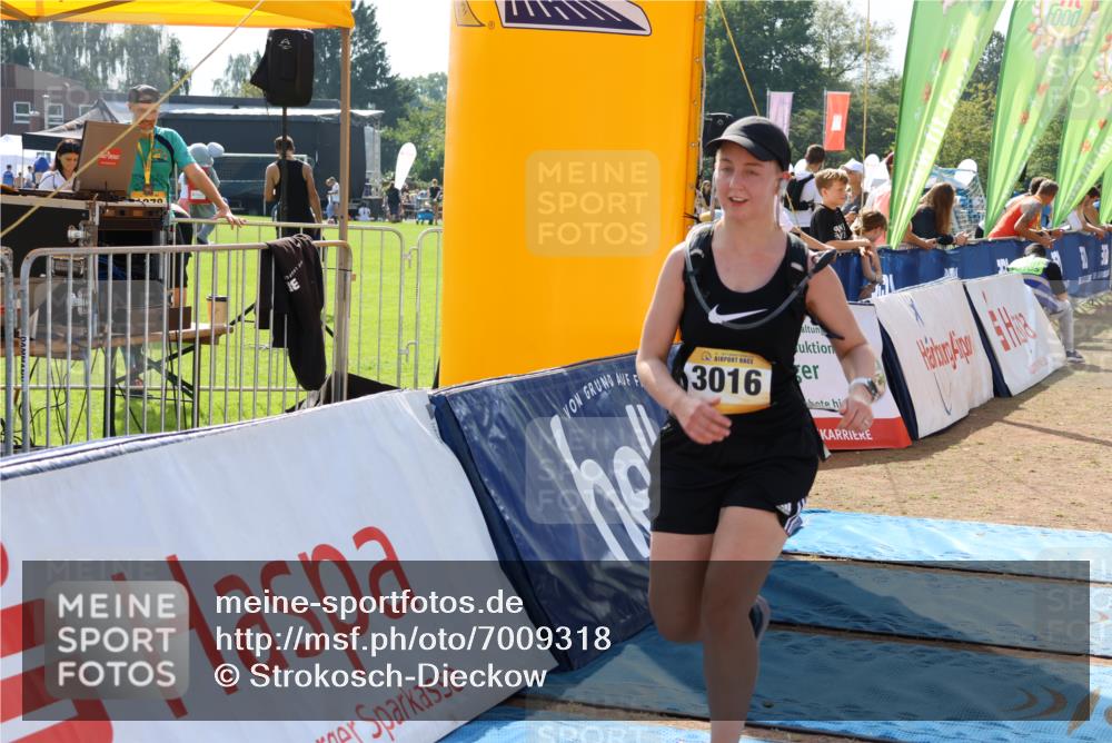 08.09.2024 - Airport Race Strokosch-Dieckow http://msf.ph/oto/7009318 08.09.2024 12:59:32 Ziel 633, 3016 meine-sportfotos.de