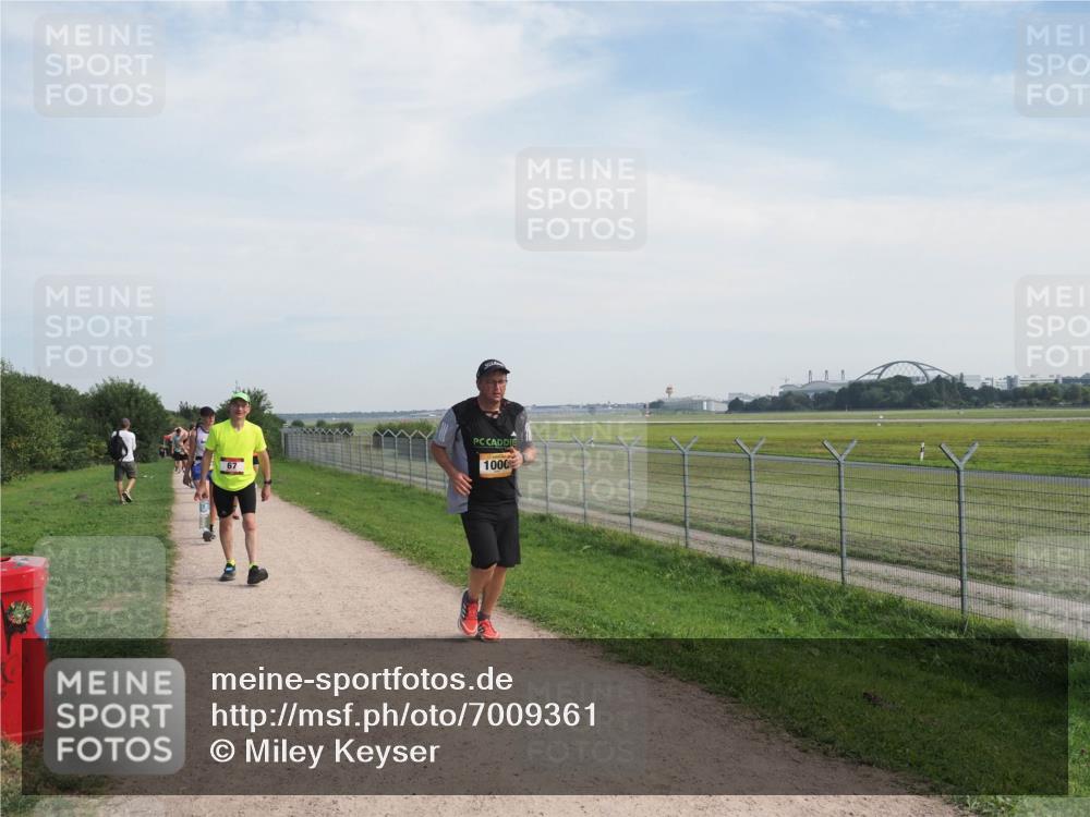 08.09.2024 - Airport Race Miley Keyser http://msf.ph/oto/7009361 08.09.2024 12:30:50 Laufen OLYMPUS, DIGITAL, CAMERA meine-sportfotos.de