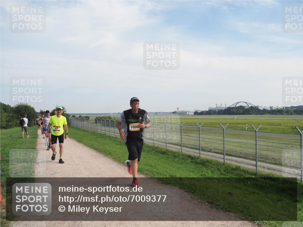 08.09.2024 - Airport Race Miley Keyser http://msf.ph/oto/7009377 08.09.2024 12:30:50 Laufen OLYMPUS, DIGITAL, CAMERA meine-sportfotos.de