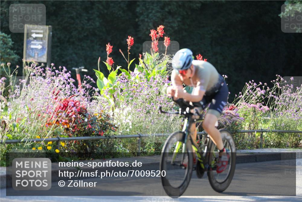 08.09.2024 - Stadtparktriathlon Zöllner http://msf.ph/oto/7009520 08.09.2024 08:56:11 Radfahren 51, 75 meine-sportfotos.de