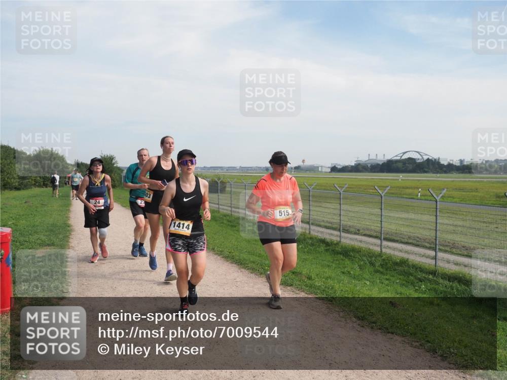 08.09.2024 - Airport Race Miley Keyser http://msf.ph/oto/7009544 08.09.2024 12:30:59 Laufen OLYMPUS, DIGITAL, CAMERA meine-sportfotos.de