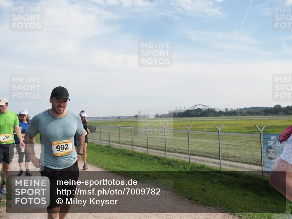 08.09.2024 - Airport Race Miley Keyser http://msf.ph/oto/7009782 08.09.2024 12:31:17 Laufen OLYMPUS, DIGITAL, CAMERA meine-sportfotos.de