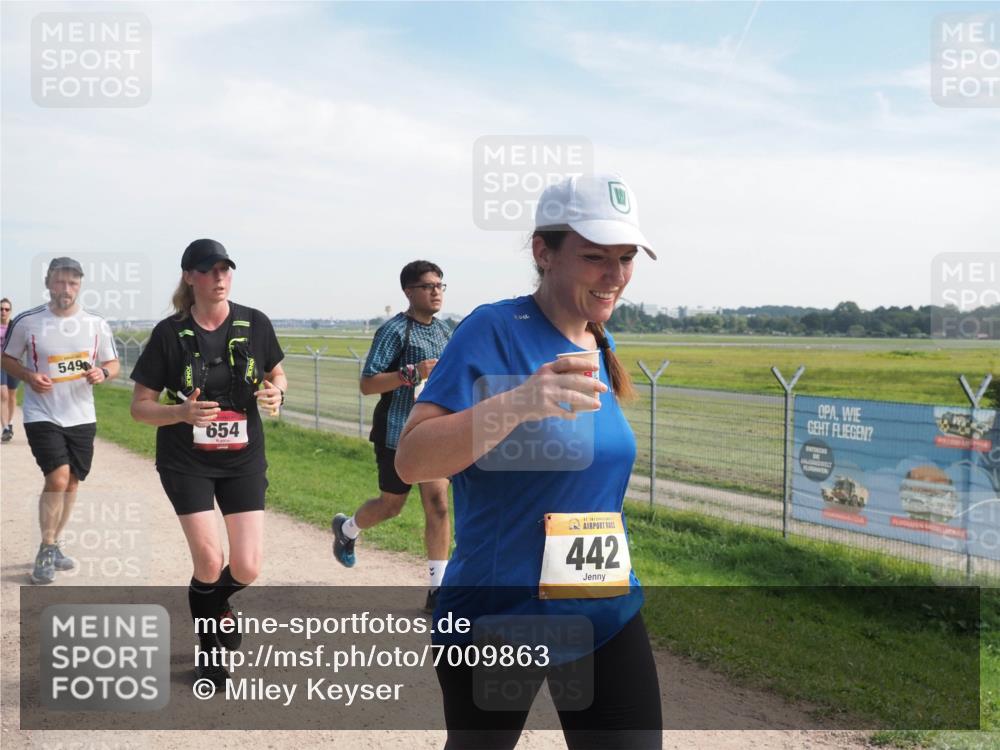08.09.2024 - Airport Race Miley Keyser http://msf.ph/oto/7009863 08.09.2024 12:31:21 Laufen OLYMPUS, DIGITAL, CAMERA meine-sportfotos.de