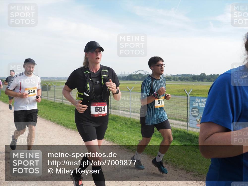 08.09.2024 - Airport Race Miley Keyser http://msf.ph/oto/7009877 08.09.2024 12:31:21 Laufen OLYMPUS, DIGITAL, CAMERA meine-sportfotos.de