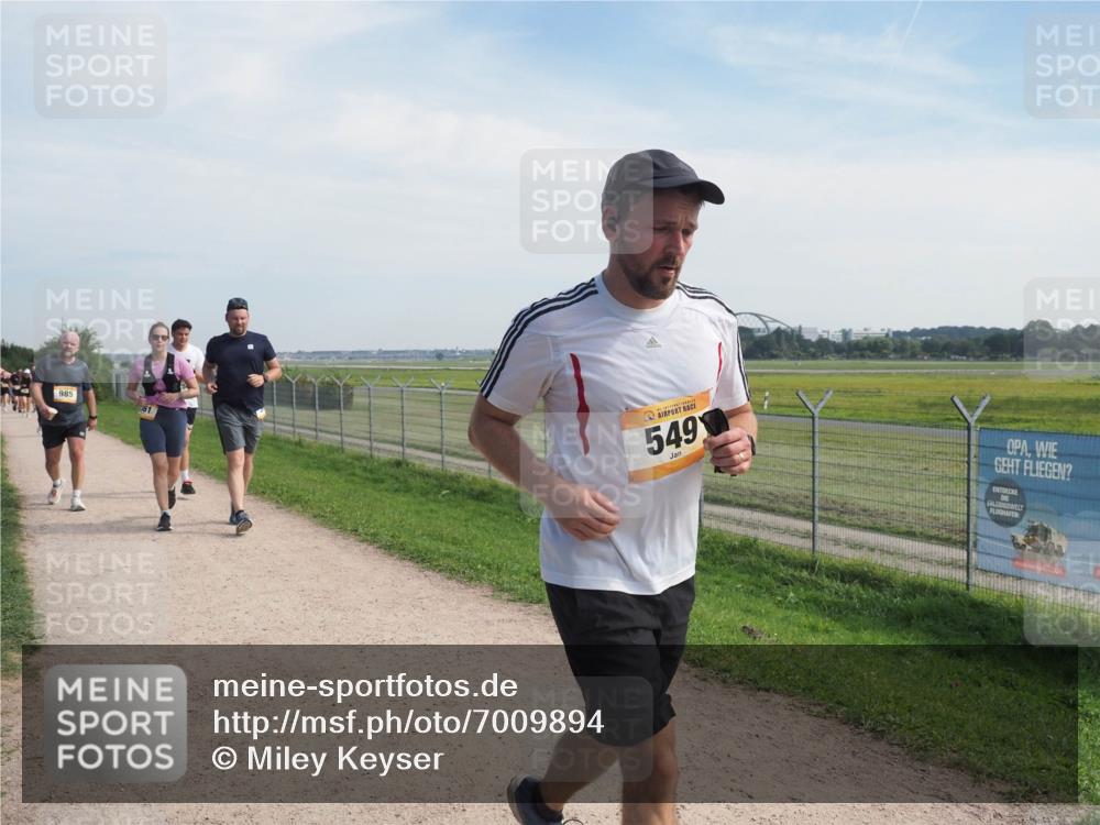 08.09.2024 - Airport Race Miley Keyser http://msf.ph/oto/7009894 08.09.2024 12:31:22 Laufen OLYMPUS, DIGITAL, CAMERA meine-sportfotos.de