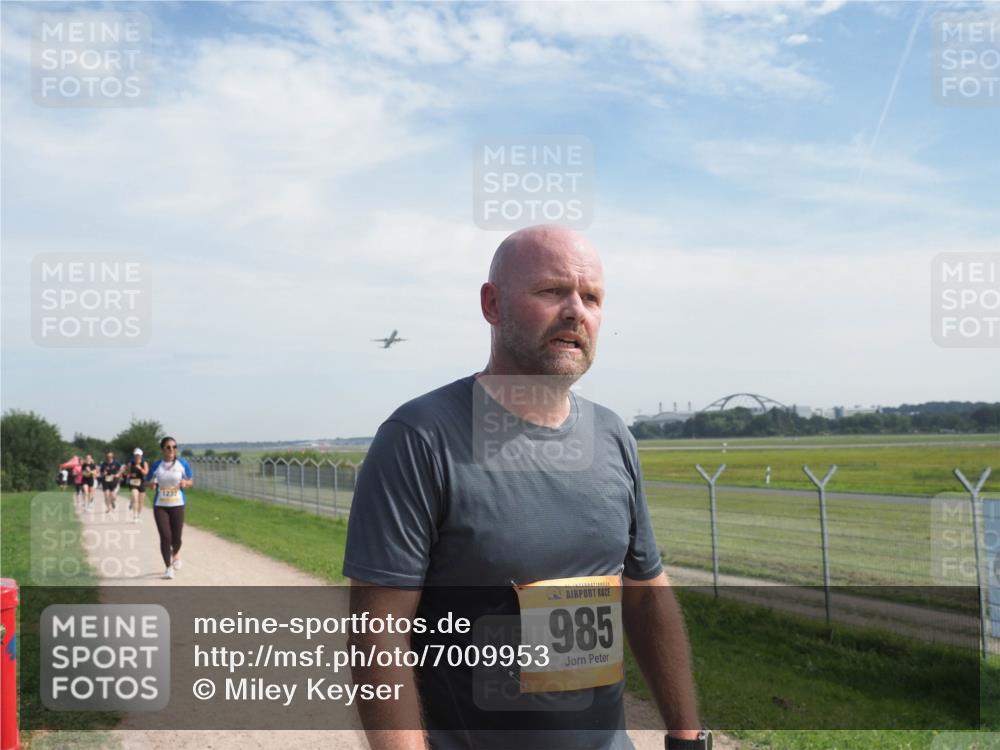 08.09.2024 - Airport Race Miley Keyser http://msf.ph/oto/7009953 08.09.2024 12:31:29 Laufen OLYMPUS, DIGITAL, CAMERA meine-sportfotos.de