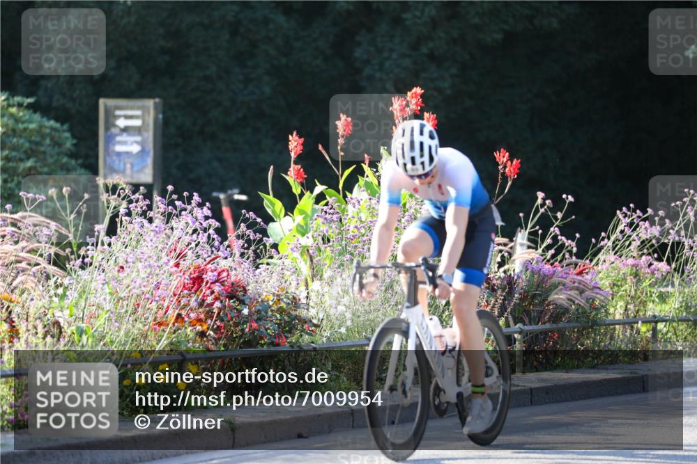 08.09.2024 - Stadtparktriathlon Zöllner http://msf.ph/oto/7009954 08.09.2024 08:57:43 Radfahren 66, 89 meine-sportfotos.de