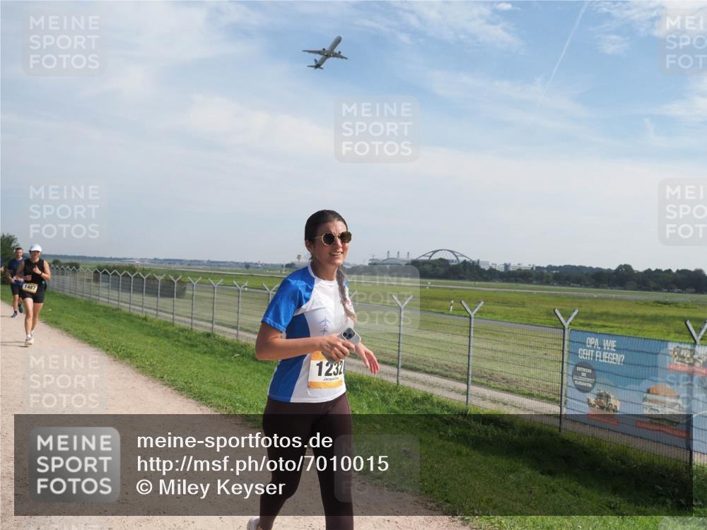 08.09.2024 - Airport Race Miley Keyser http://msf.ph/oto/7010015 08.09.2024 12:31:33 Laufen OLYMPUS, DIGITAL, CAMERA meine-sportfotos.de