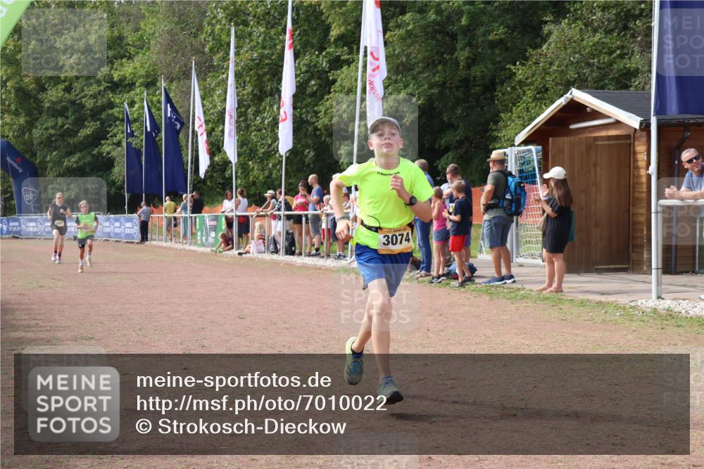 08.09.2024 - Airport Race Strokosch-Dieckow http://msf.ph/oto/7010022 08.09.2024 12:03:13 Ziel 2614, 3074, 3081 meine-sportfotos.de