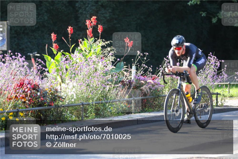 08.09.2024 - Stadtparktriathlon Zöllner http://msf.ph/oto/7010025 08.09.2024 08:58:03 Radfahren 15, 21, 23, 31, 35, 40, 54, 55, 63, 72, 76 meine-sportfotos.de