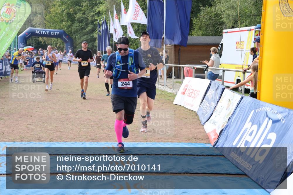 08.09.2024 - Airport Race Strokosch-Dieckow http://msf.ph/oto/7010141 08.09.2024 12:36:06 Ziel 244, 281, 331, 698, 774, 1257, 1474, 3119 meine-sportfotos.de