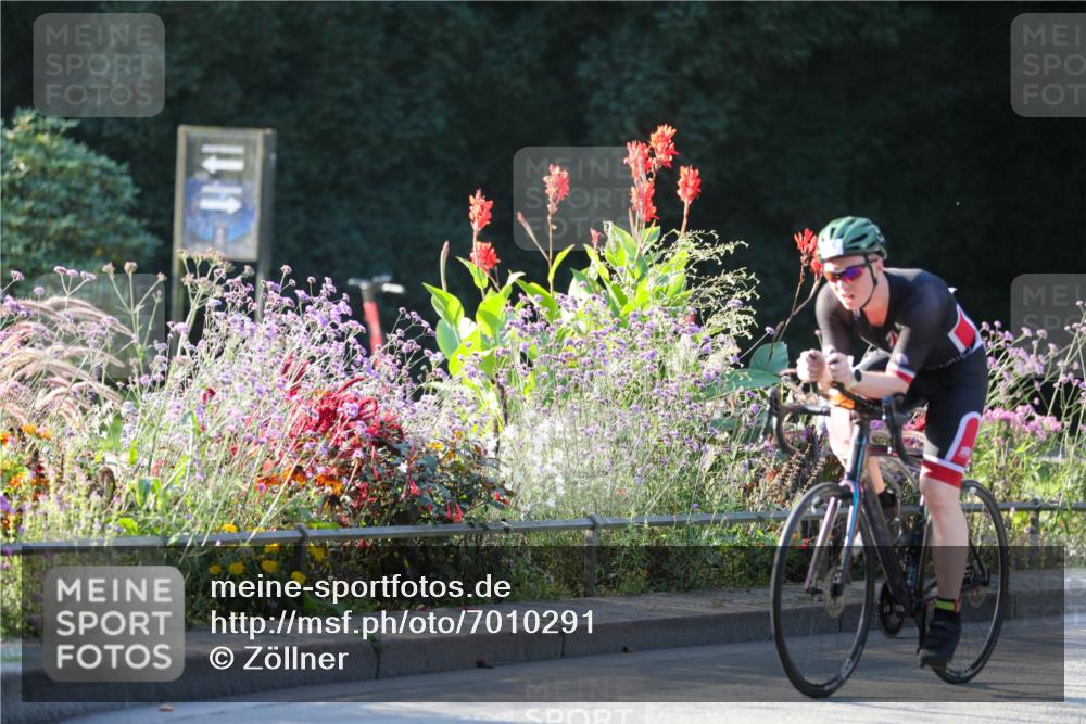 08.09.2024 - Stadtparktriathlon Zöllner http://msf.ph/oto/7010291 08.09.2024 08:58:41 Radfahren 27, 28, 41, 57, 74, 85 meine-sportfotos.de