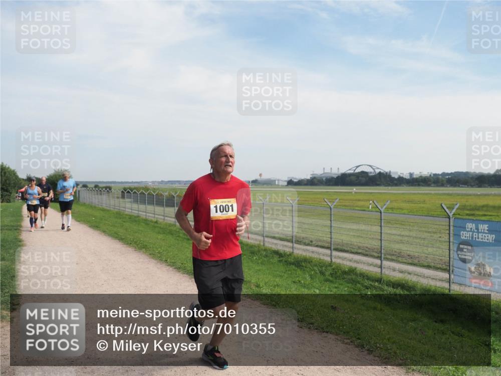 08.09.2024 - Airport Race Miley Keyser http://msf.ph/oto/7010355 08.09.2024 12:31:48 Laufen OLYMPUS, DIGITAL, CAMERA meine-sportfotos.de