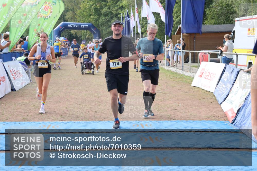 08.09.2024 - Airport Race Strokosch-Dieckow http://msf.ph/oto/7010359 08.09.2024 12:36:10 Ziel 244, 281, 331, 698, 774, 875, 1171, 1257, 1353, 1474, 3127, 3156 meine-sportfotos.de