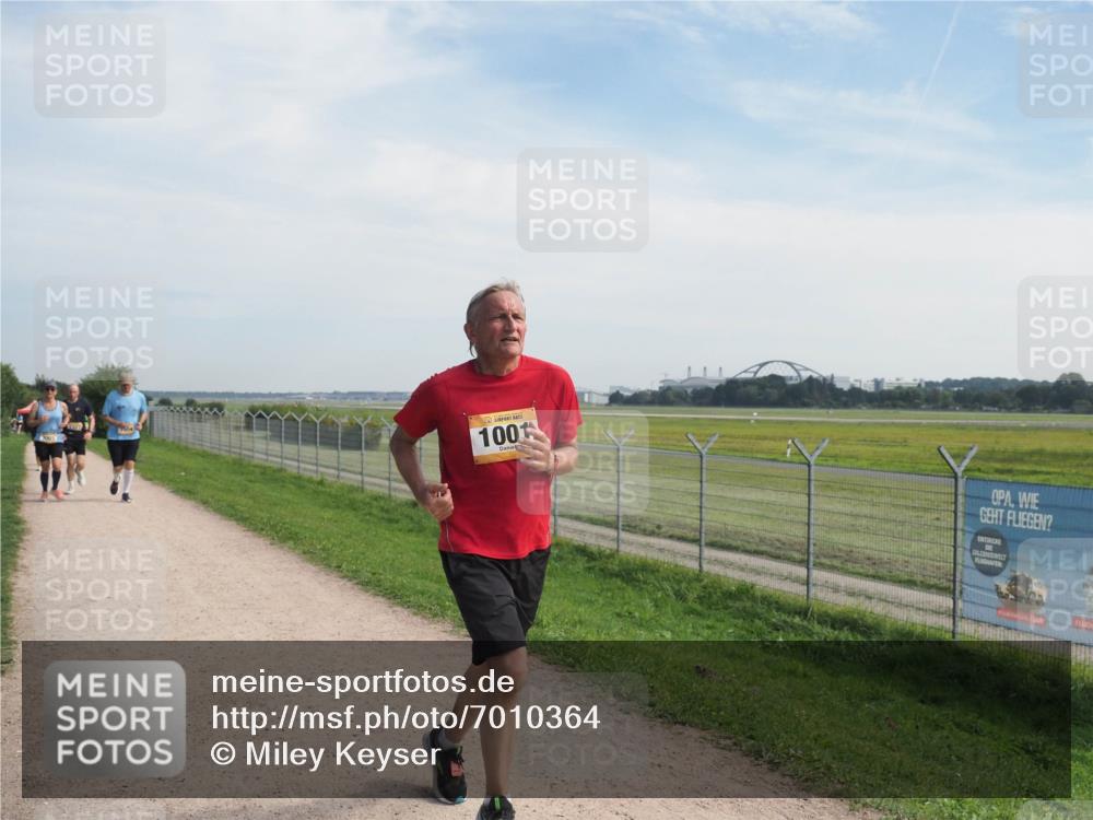 08.09.2024 - Airport Race Miley Keyser http://msf.ph/oto/7010364 08.09.2024 12:31:48 Laufen OLYMPUS, DIGITAL, CAMERA meine-sportfotos.de